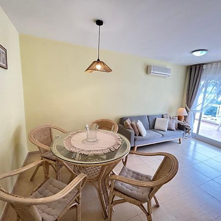 Sea Views Apartments เดเนีย ภายนอก รูปภาพ