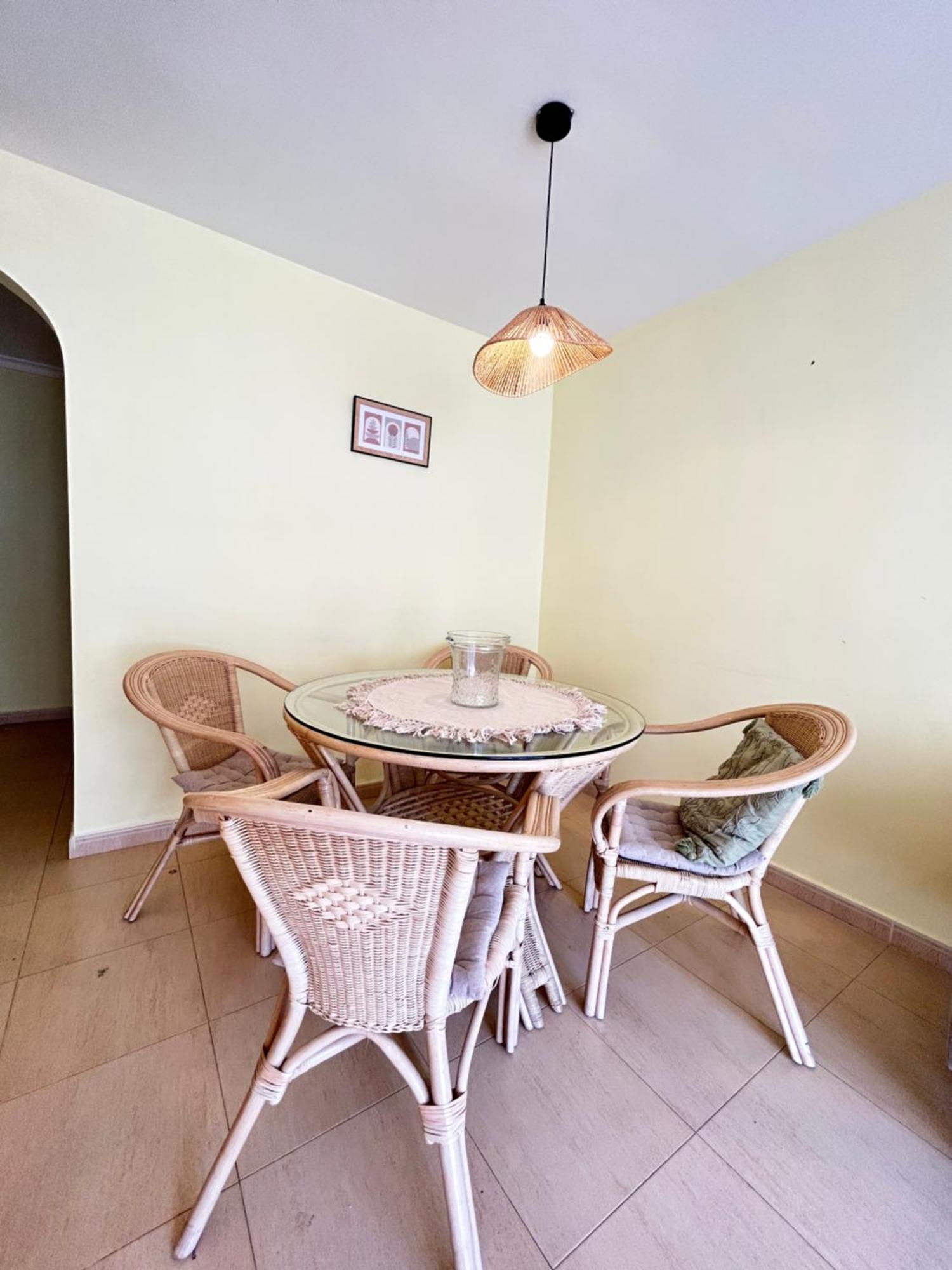 Sea Views Apartments เดเนีย ภายนอก รูปภาพ